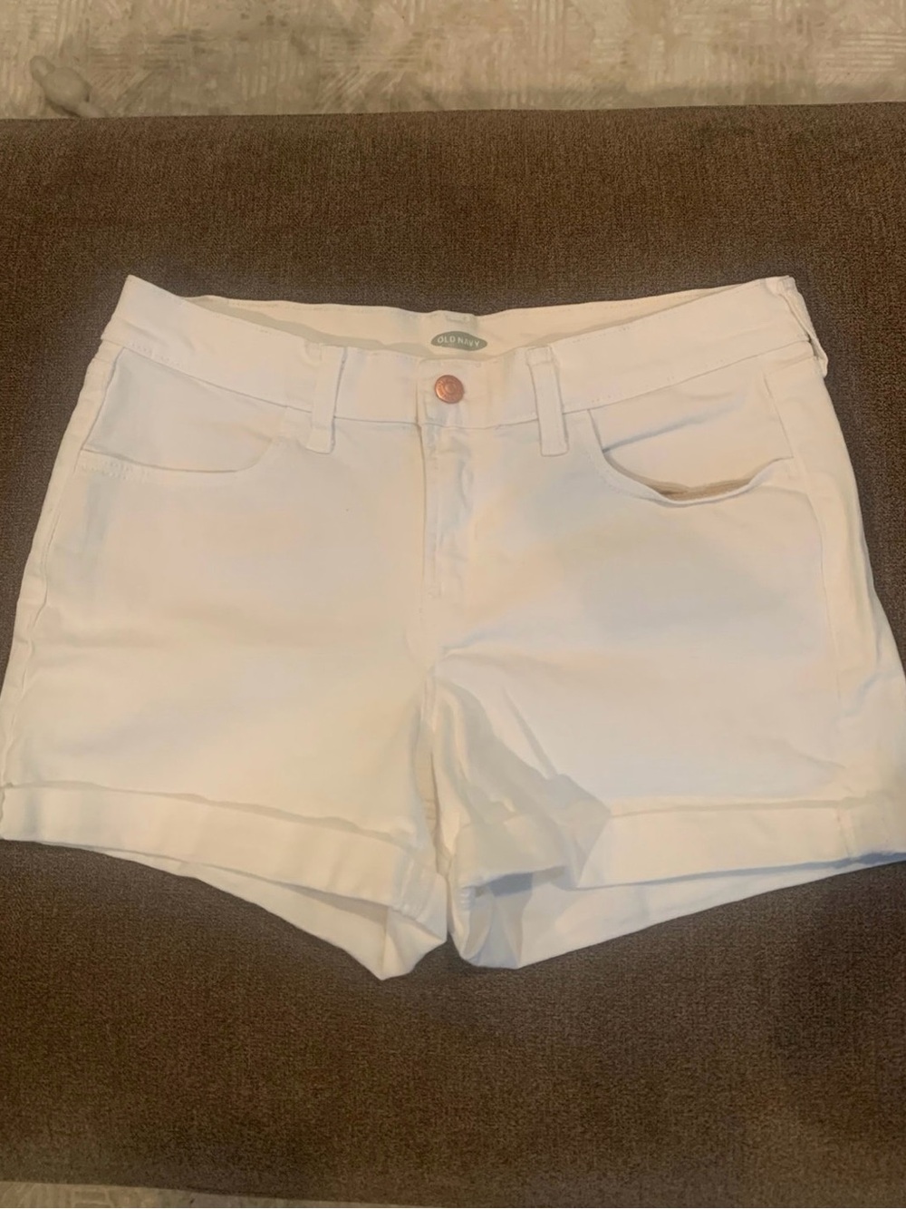 Old Navy White Women's Cuffed Jean Shorts